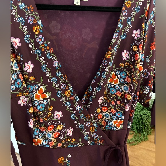 Tassles N Lace High Low Patterned Wrap Dress— size Large - Picture 3 of 4